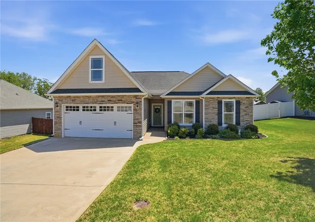 Photo 1 of Sale Pending at 126 Alberta Cir, Piedmont, SC 29673 | MLS# 20302068 | Listing updated on 2026-09-24