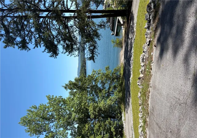 Photo 1 of Sale Pending at 225 Bay View Dr, Salem, SC 29676 | MLS# 20302082 | Listing updated on 2026-09-11