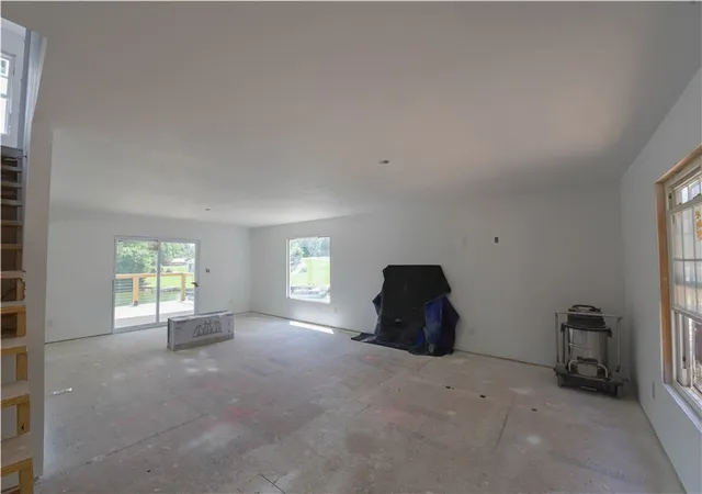 Photo 3 of Single family home for sale at 70 Martin Webb Way Point, Iva, SC 29655 | MLS# 20302763 | Listing updated on 2026-09-14