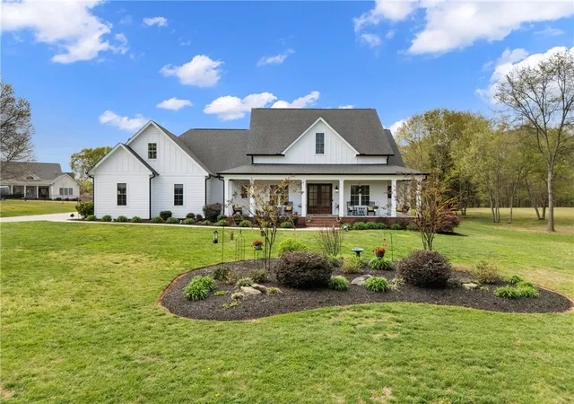 Photo 1 of Sale Pending at 209 Waterfront Dr, Williamston, SC 29697 | MLS# 20302900 | Listing updated on 2026-09-01