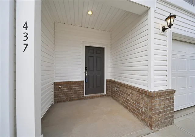Photo 3 of Sale Pending at 437 Blissful Ct, Taylors, SC 29687 | MLS# 20302166 | Listing updated on 2026-09-09