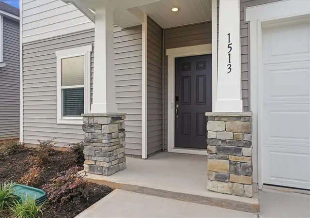 Photo 3 of Sale Pending at 1513 Switchback Cir, Moore, SC 29369 | MLS# 20302517 | Listing updated on 2026-09-01