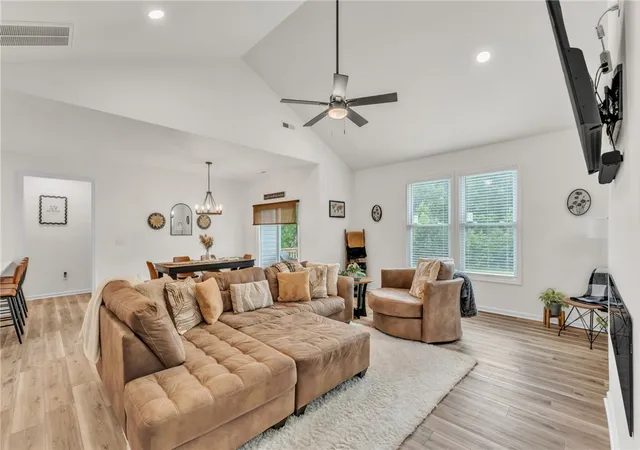 Photo 3 of Sale Pending at 404 Burrell St, Pendleton, SC 29670 | MLS# 20303212 | Listing updated on 2026-09-12