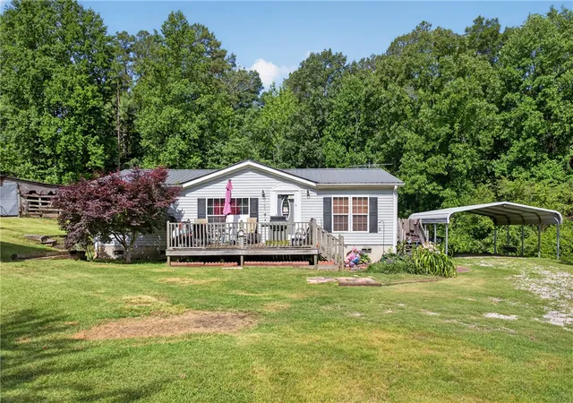 Manufactured home for sale at 418 Chauga Rd, Westminster, SC 29693 | MLS# 20303097