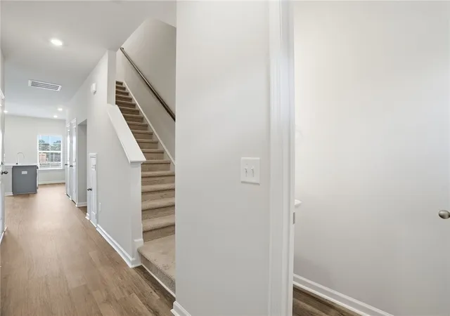 Photo 4 of Townhouse for sale at 305 Lilac Loop, Greenwood, SC 29646 | MLS# 20301802 | Listing updated on 2026-09-11