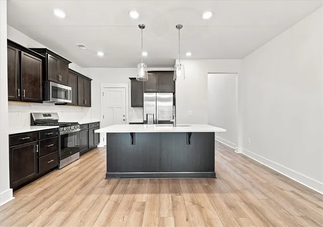 Photo 3 of Townhouse for sale at 428 Crestcreek Dr, Anderson, SC 29621 | MLS# 20303922 | Listing updated on 2026-09-03