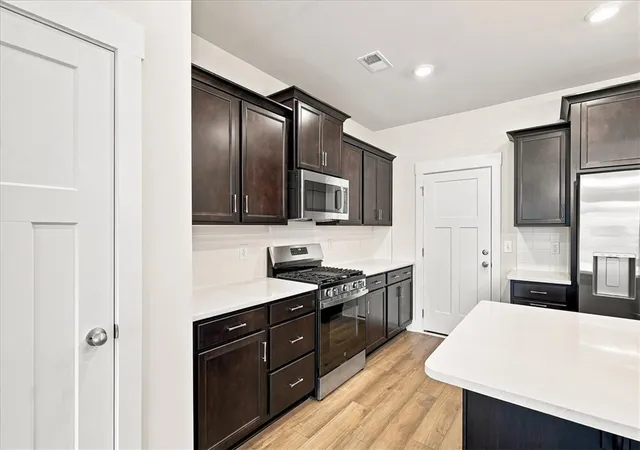 Photo 4 of Townhouse for sale at 428 Crestcreek Dr, Anderson, SC 29621 | MLS# 20303922 | Listing updated on 2026-09-03