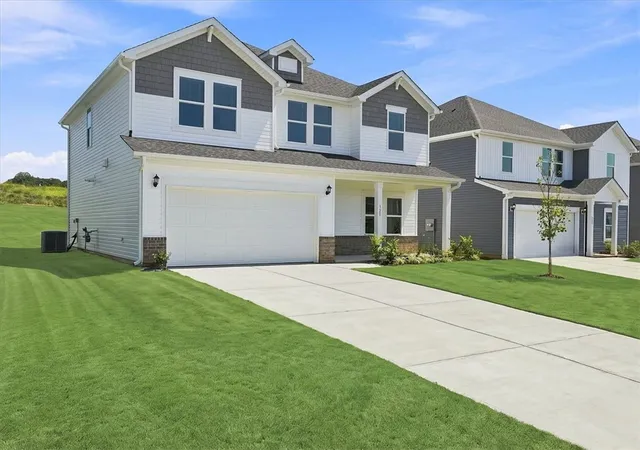 Photo 2 of Single family home for sale at 123 Gibbon Way, Gray Court, SC 29645 | MLS# 20303724 | Listing updated on 2026-09-13