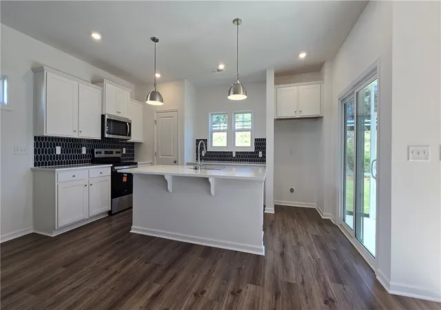 Photo 2 of Single family home for sale at 28 Halsey St, Central, SC 29630 | MLS# 20304314 | Listing updated on 2026-10-13