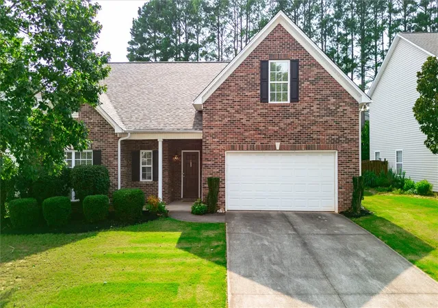 Photo 1 of Single family home for sale at 109 Herd Park Ct, Anderson, SC 29621 | MLS# 20304382 | Listing updated on 2026-10-14
