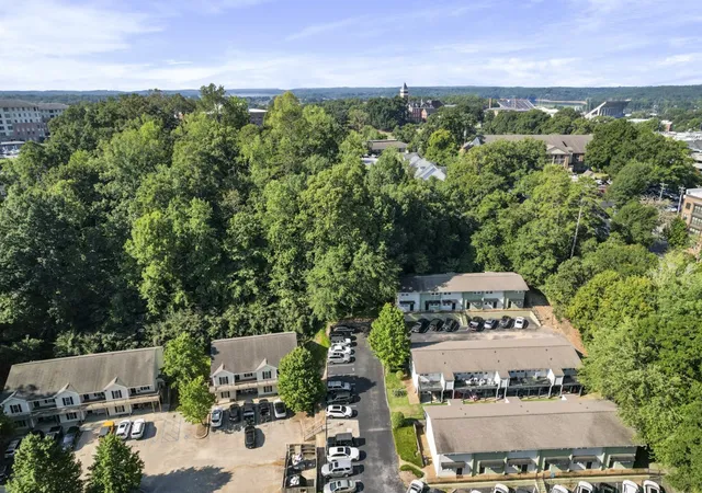 Listing Photo 2 - Condo for sale in building located at 99 Wyatt Ave, Clemson, SC 29631 - Unit #611
