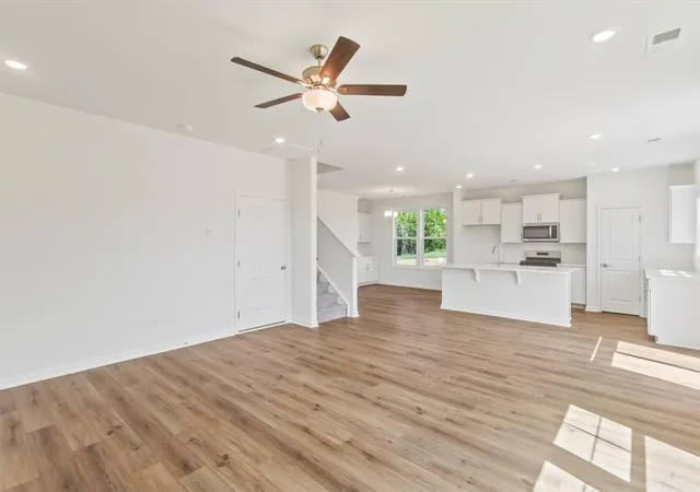 Photo 45 of Single family home for sale at 211 Bellflower Ln, Anderson, SC 29625 | MLS# 20304777 | Listing updated on 2026-10-16