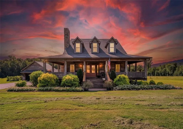 Photo 1 of Single family home for sale at 100 Princeton Hwy, Honea Path, SC 29654 | MLS# 20304740 | Listing updated on 2026-10-06