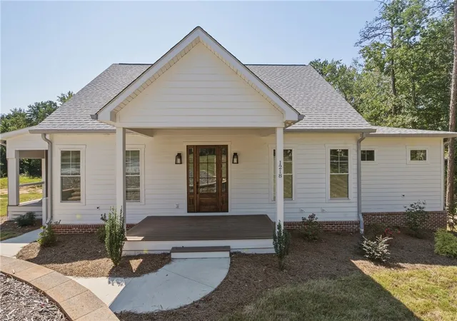 Photo 1 of Single family home for sale at 1218 Andersonville Rd, Townville, SC 29689 | MLS# 20305058 | Listing updated on 2026-10-09