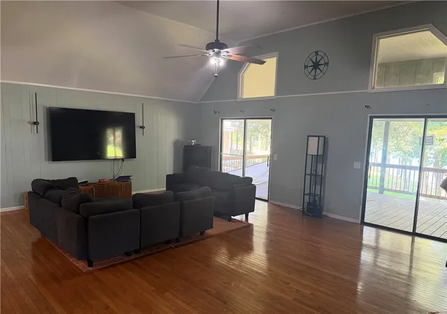 Photo 3 of Single family home for sale at 110 Kenneth Dr, Anderson, SC 29626 | MLS# 20304999 | Listing updated on 2026-10-26