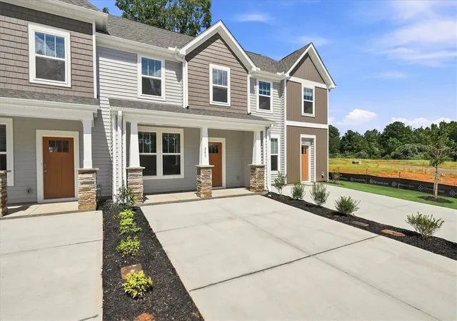 Photo 2 of Sale Pending at 245 Islay Wy, Anderson, SC 29621 | MLS# 20305375 | Listing updated on 2026-09-14
