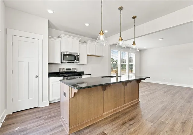 Photo 4 of Townhouse for sale at 251 Cali Wy, Piedmont, SC 29673 | MLS# 20305377 | Listing updated on 2026-10-02