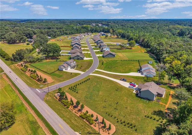 4th image of 107 Arbor Woods Way, Easley, SC 29642 | MLS# 20305623