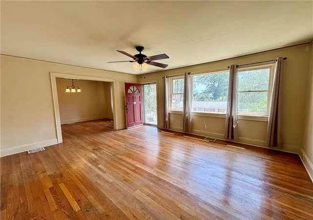 2nd image of 27 Gilmer Dr, Anderson, SC 29621 | MLS# 20305629