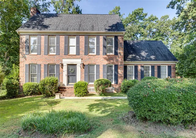 Photo 2 of Single family home for sale at 109 Smithwood Ct, Simpsonville, SC 29681 | MLS# 20305535 | Listing updated on 2026-09-16