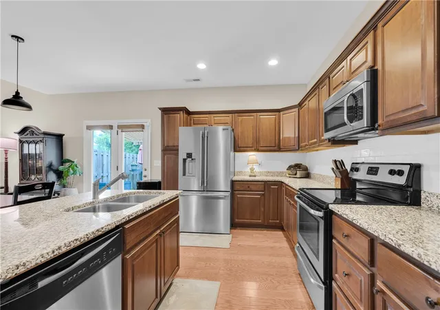4th image of 5 Drakeford Ct, Anderson, SC 29621 | MLS# 20305643