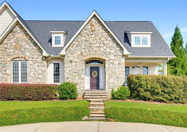 Photo 4 of Single family home for sale at 283 Jocassee Ridge Way, Salem, SC 29676 | MLS# 20305148 | Listing updated on 2026-09-01