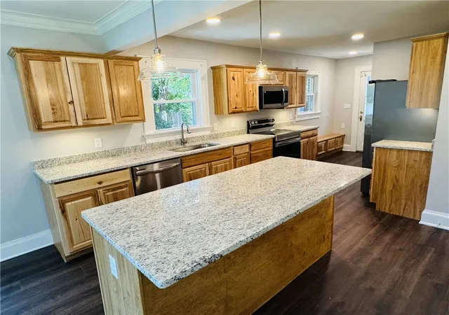 Photo 1 of Single family home for sale at 212 Whitehall Rd, Anderson, SC 29625 | MLS# 20305679 | Listing updated on 2026-09-17