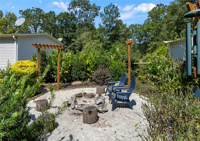 Photo 3 of Manufactured home for sale at 429 Gibson Rd, Anderson, SC 29625 | MLS# 20305604 | Listing updated on 2026-09-18