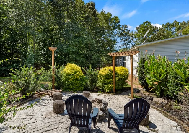 Photo 4 of Manufactured home for sale at 429 Gibson Rd, Anderson, SC 29625 | MLS# 20305604 | Listing updated on 2026-09-18