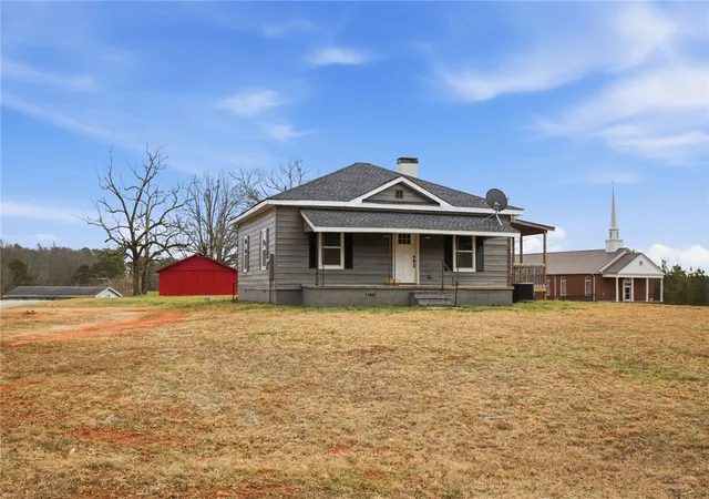 Photo 1 of Single family home for sale at 118 Grogan Rd, Westminster, SC 29693 | MLS# 20305620 | Listing updated on 2026-10-07