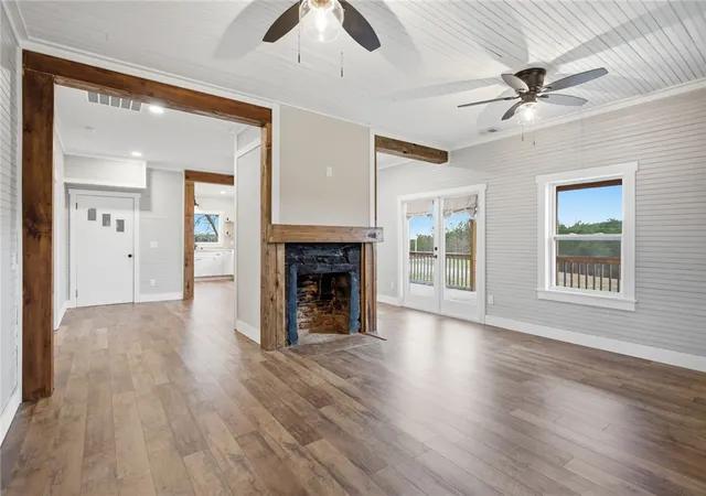 Photo 4 of Single family home for sale at 118 Grogan Rd, Westminster, SC 29693 | MLS# 20305620 | Listing updated on 2026-10-07