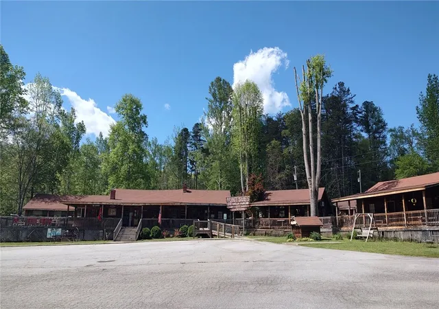 Photo 1 of Single family home for sale at 107 Country Crk Dr, Pickens, SC 29671 | MLS# 20305720 | Listing updated on 2026-09-08