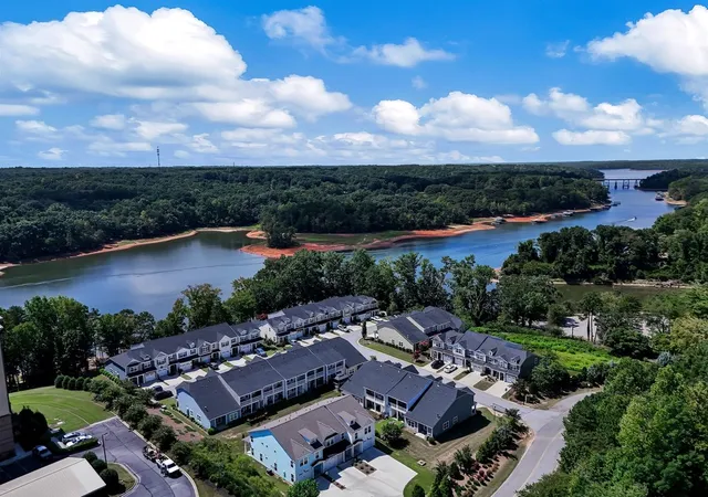 Photo 4 of Townhouse for sale at 217 Nautique Ct, Anderson, SC 29625 | MLS# 20305651 | Listing updated on 2026-09-13