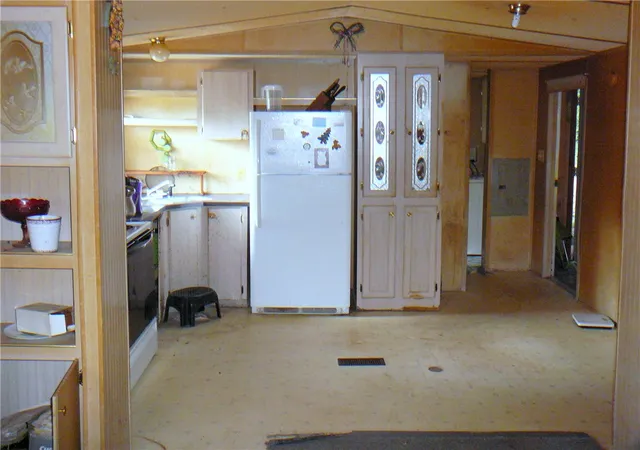 Photo 3 of Sale Pending at 815 Clinkscale Rd, Anderson, SC 29624 | MLS# 20305764 | Listing updated on 2026-09-04