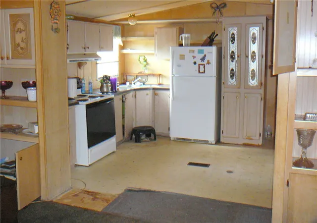 Photo 4 of Sale Pending at 815 Clinkscale Rd, Anderson, SC 29624 | MLS# 20305764 | Listing updated on 2026-09-04