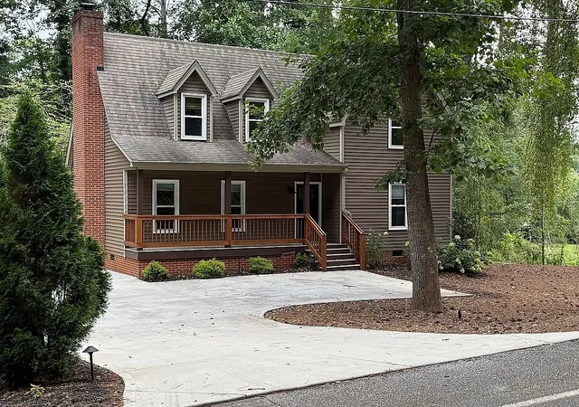Photo 1 of Single family home for sale at 315 Rock Crk Rd, Clemson, SC 29631 | MLS# 20305726 | Listing updated on 2026-09-04
