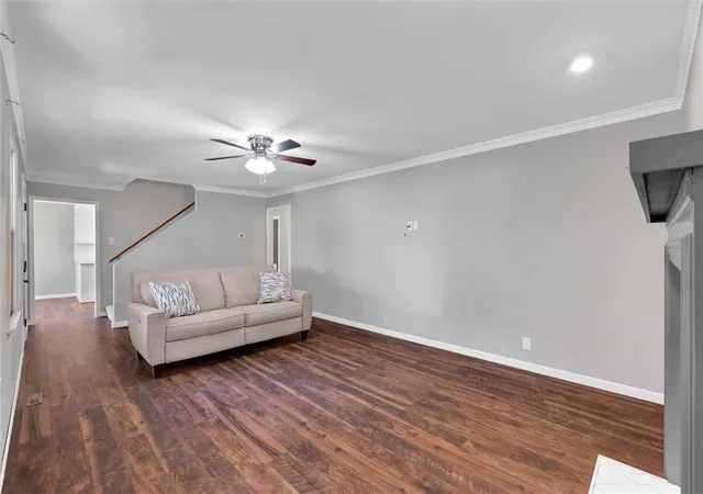 Photo 3 of Sale Pending at 519 Hillandale Rd, Liberty, SC 29657 | MLS# 20305779 | Listing updated on 2026-09-07