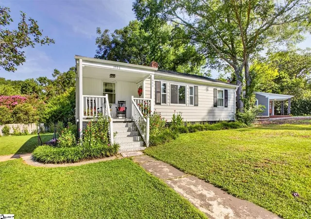 Photo 1 of Single family home for sale at 1903 Dobbins Ave, Anderson, SC 29625 | MLS# 20305771 | Listing updated on 2026-09-04