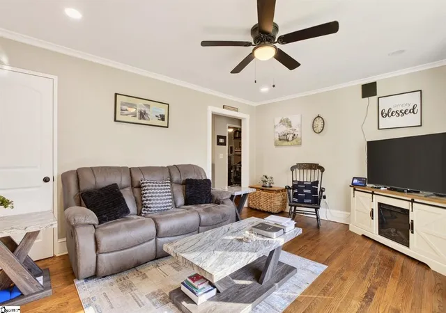 Photo 4 of Single family home for sale at 1903 Dobbins Ave, Anderson, SC 29625 | MLS# 20305771 | Listing updated on 2026-09-04