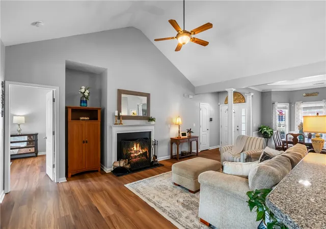 Photo 4 of Sale Pending at 129 Saint Johns St, Simpsonville, SC 29680 | MLS# 20305735 | Listing updated on 2026-09-10