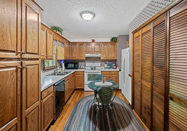 Photo 3 of Single family home for sale at 147 Cedar Hl Ln #147, Westminster, SC 29693 | MLS# 20305297 | Listing updated on 2026-09-04