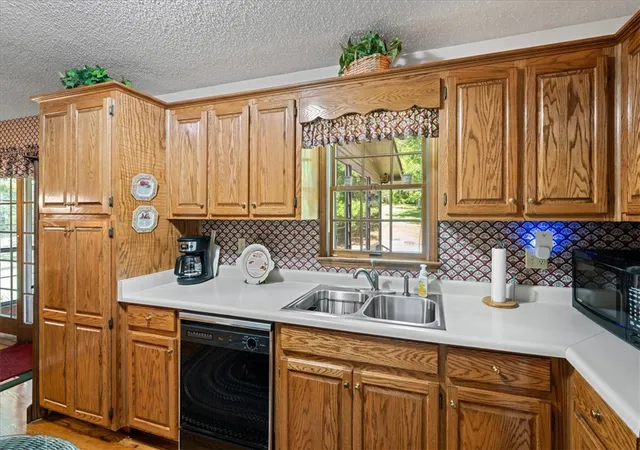 Photo 4 of Single family home for sale at 147 Cedar Hl Ln #147, Westminster, SC 29693 | MLS# 20305297 | Listing updated on 2026-09-04