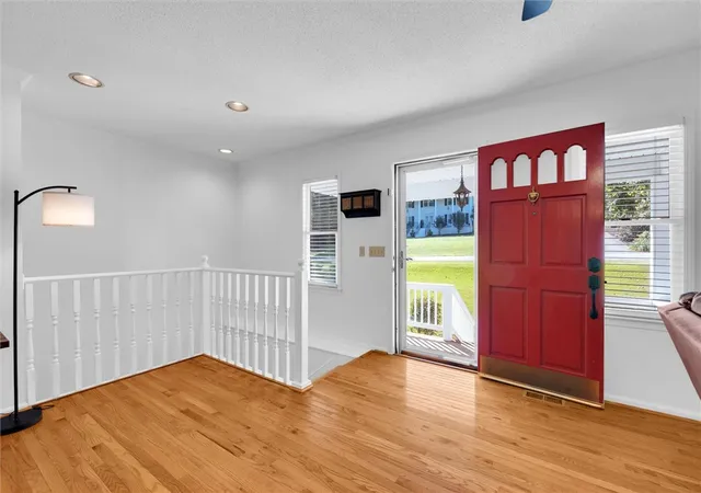 Photo 4 of Single family home for sale at 104 Ridgewood St, Easley, SC 29642 | MLS# 20305755 | Listing updated on 2026-09-04