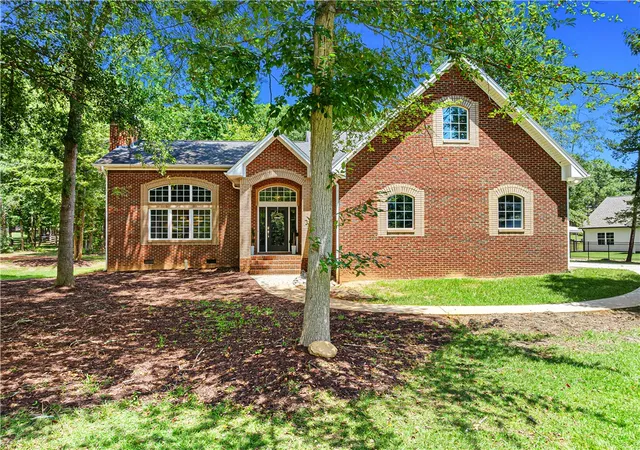 Photo 1 of Single family home for sale at 181 Ethridge Way, Hartwell, GA 30643 | MLS# 20305795 | Listing updated on 2026-09-04