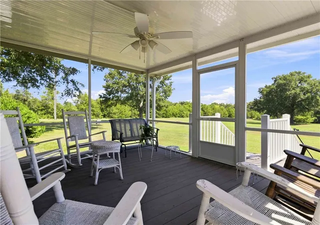 Photo 3 of Single family home for sale at 2861 Fairview Rd, Fountain Inn, SC 29644 | MLS# 20305597 | Listing updated on 2026-09-13