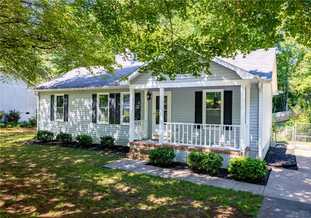 Photo 2 of Single family home for sale at 49 Charterhouse Ave, Piedmont, SC 29673 | MLS# 20305835 | Listing updated on 2026-09-10
