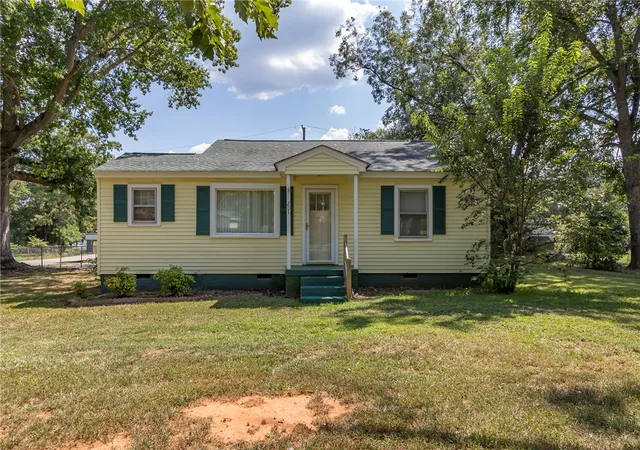 Photo 1 of Single family home for sale at 201 Blue Ridge Cir, Belton, SC 29627 | MLS# 20305829 | Listing updated on 2026-09-04