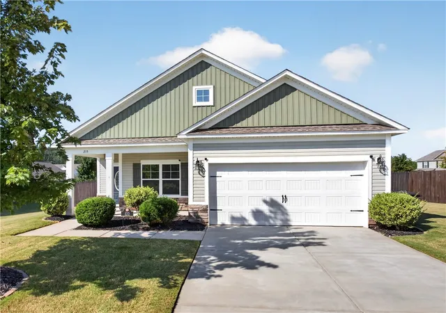 Photo 2 of Single family home for sale at 215 Press Way, Pendleton, SC 29670 | MLS# 20305850 | Listing updated on 2026-09-04