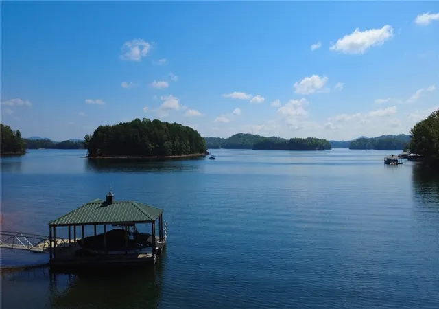 Photo 3 of Sale Pending at 581 Big Crk Way, Salem, SC 29676 | MLS# 20305566 | Listing updated on 2026-09-08