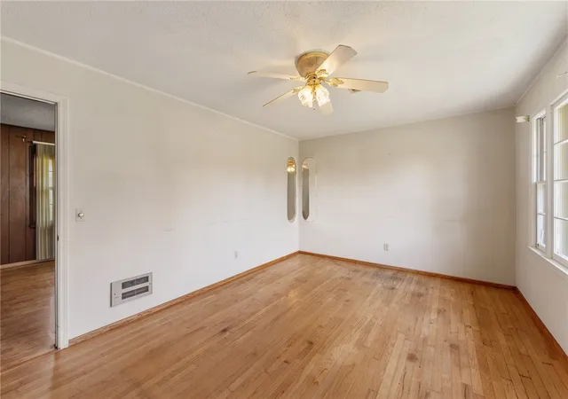 Photo 4 of Single family home for sale at 505 Winfield Dr, Anderson, SC 29624 | MLS# 20305718 | Listing updated on 2026-09-04